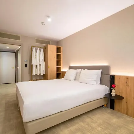 Moevenpick & Hotel