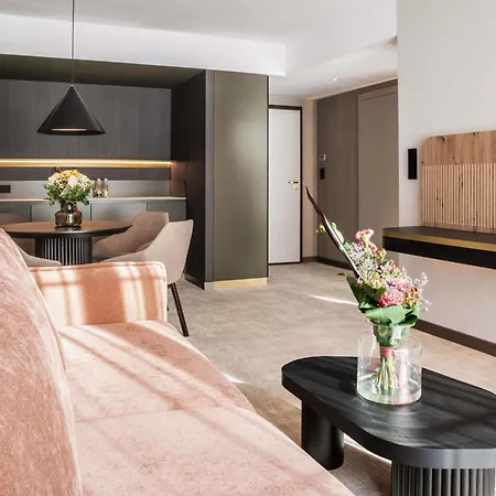 Otel Moevenpick & 5*