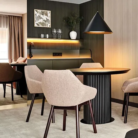 Moevenpick & Hotel 5*