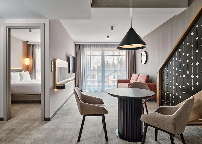 Hotel Moevenpick & 5*