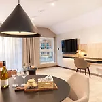 Отель Moevenpick & Карпач