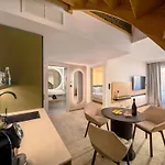 Отель Moevenpick & 5*