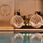Moevenpick & Отель Карпач