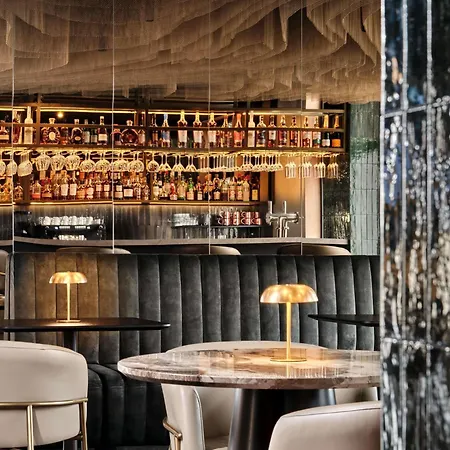 Ξενοδοχείο Moevenpick & 5*