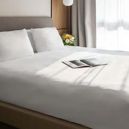 Hotel Moevenpick & 5*