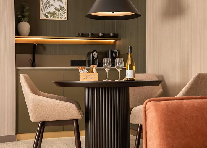 Moevenpick & Отель Карпач