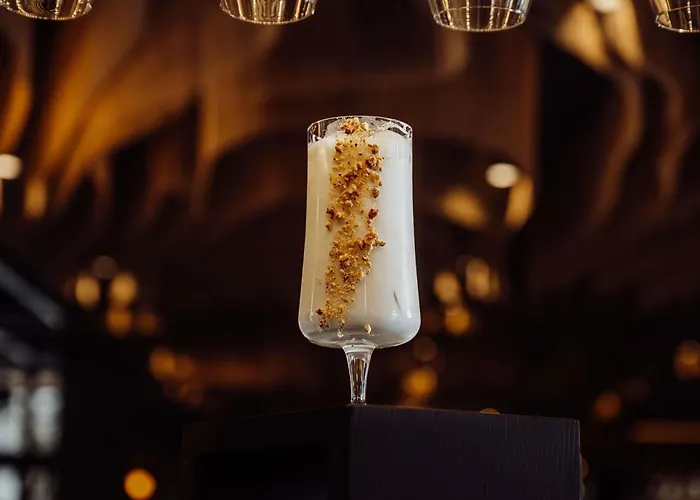 Moevenpick & فندق كارباش