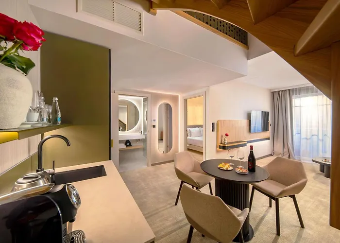 فندق Moevenpick & 5*