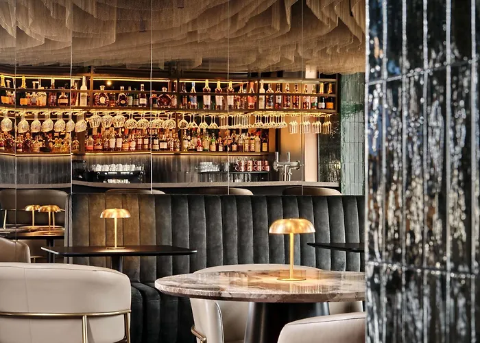 Отель Moevenpick & 5*